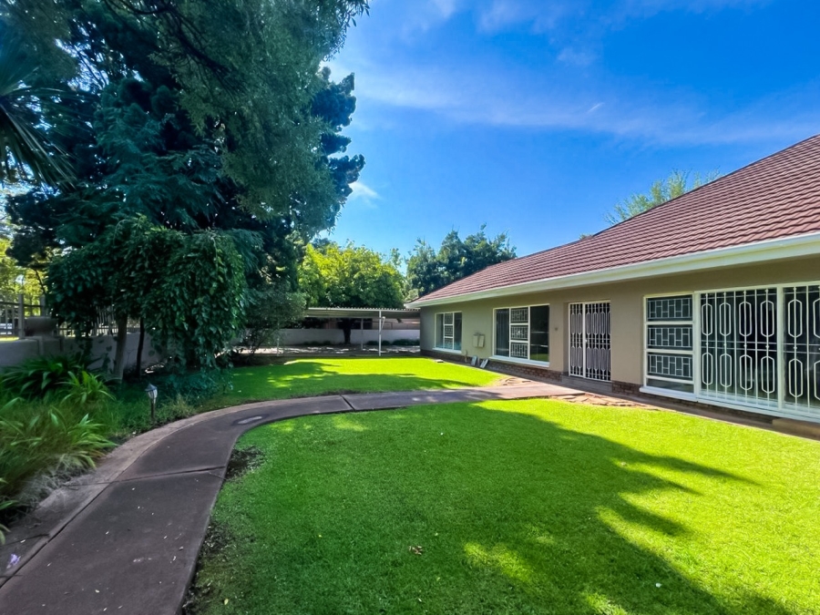 10 Bedroom Property for Sale in Die Bult North West